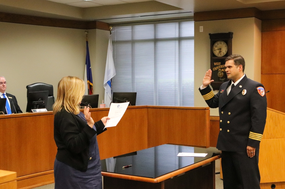 West University Place swears in new fire chief, Aaron Rosenfield